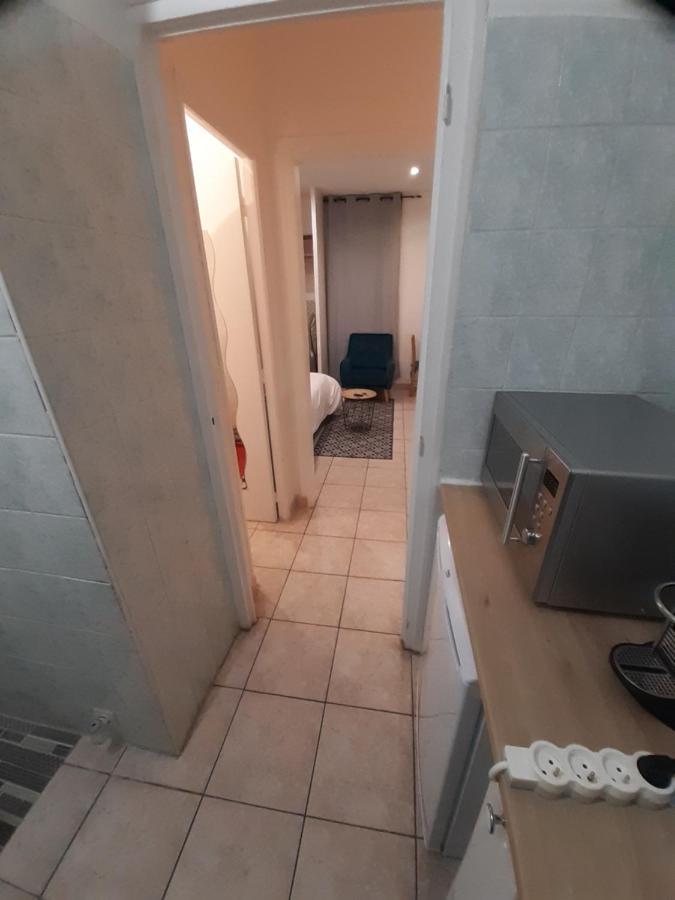 Appartement AAD1 Clamart 200 m du Tramway T6 st pavé blc avec cuisine séparée Exterior foto