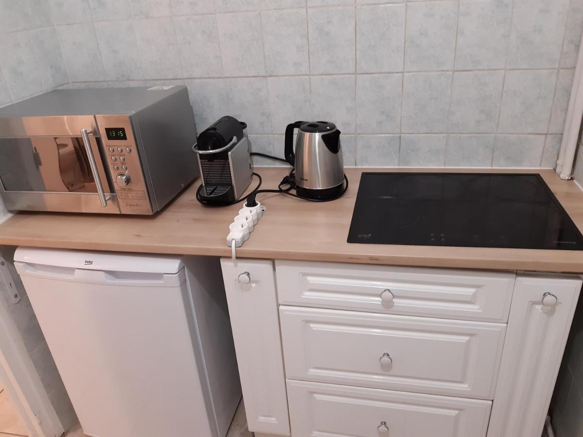 Appartement AAD1 Clamart 200 m du Tramway T6 st pavé blc avec cuisine séparée Exterior foto