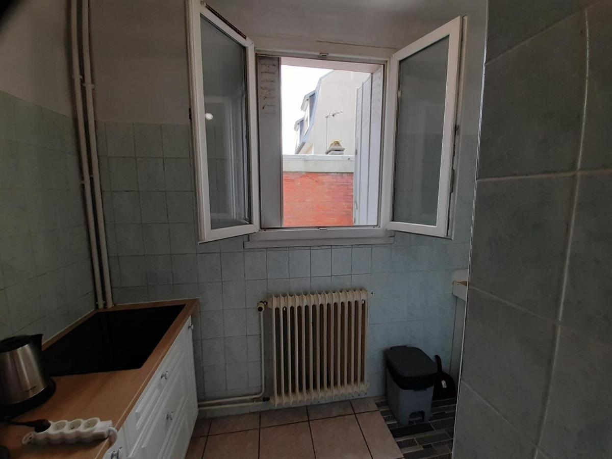 Appartement AAD1 Clamart 200 m du Tramway T6 st pavé blc avec cuisine séparée Exterior foto